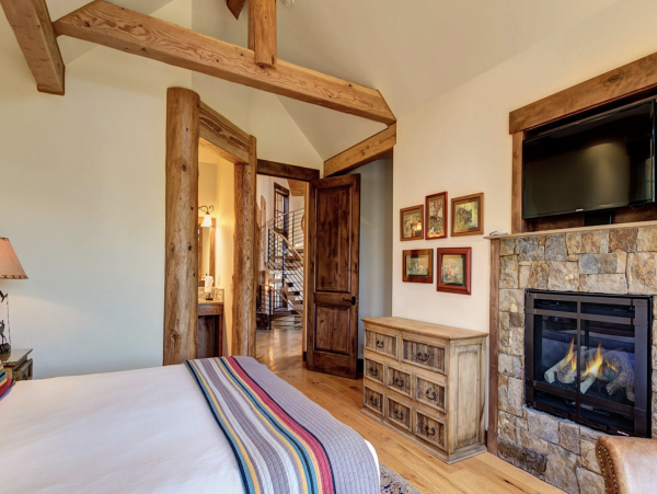 Ski in Ski out Peak 8 Luxury Home